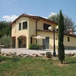 I Gelsomini By Interhome * Badia Agnano